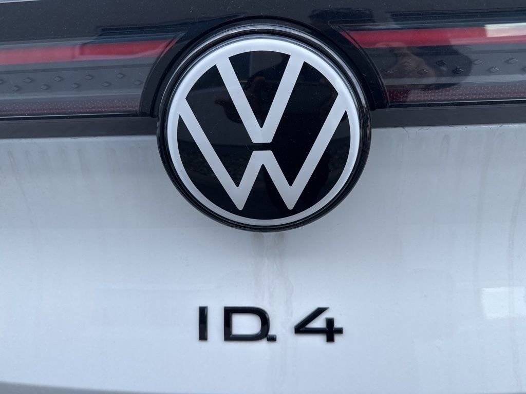 New 2025 White Volkswagen Pro S Plus image 6