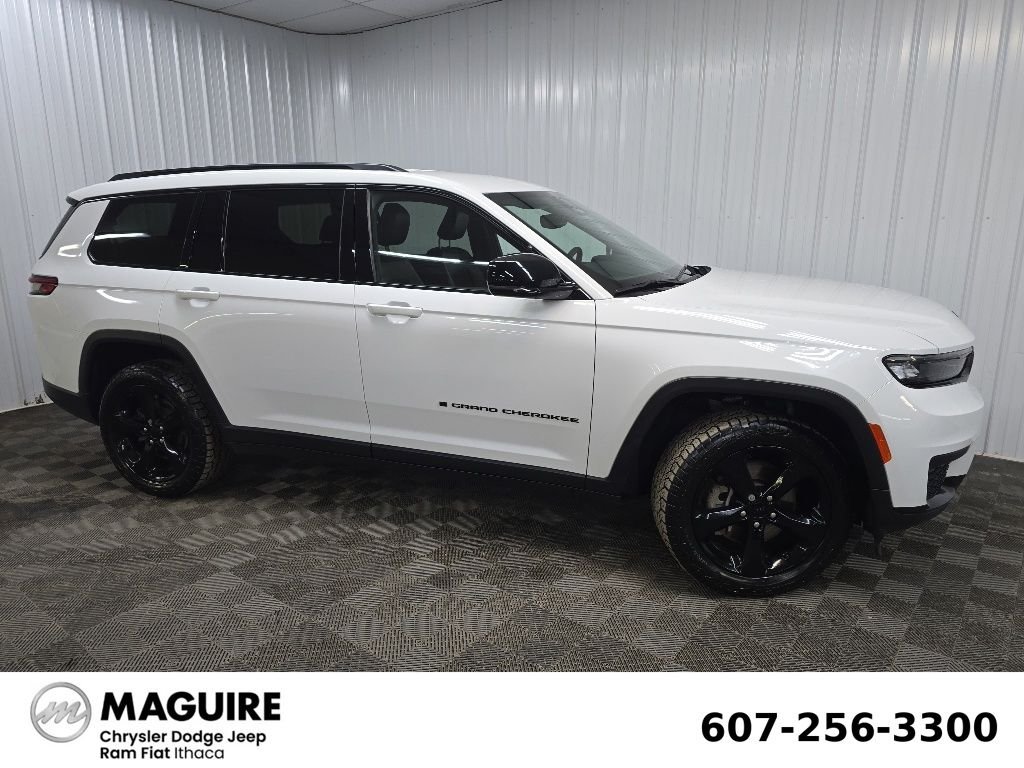Used 2023 Bright White Clearcoat Jeep Altitude image 1