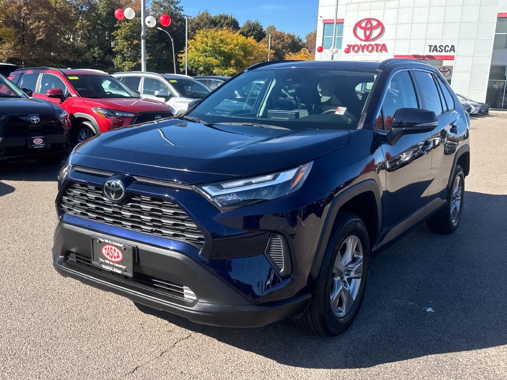 Used 2024 Blue Toyota XLE image 3