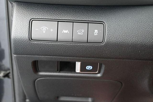 Used 2023 Gray Hyundai SEL image 14