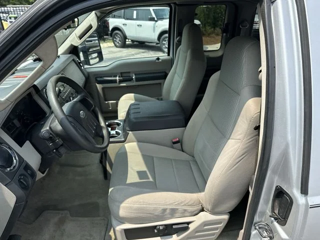 Used 2008 Silver Ford XLT image 12