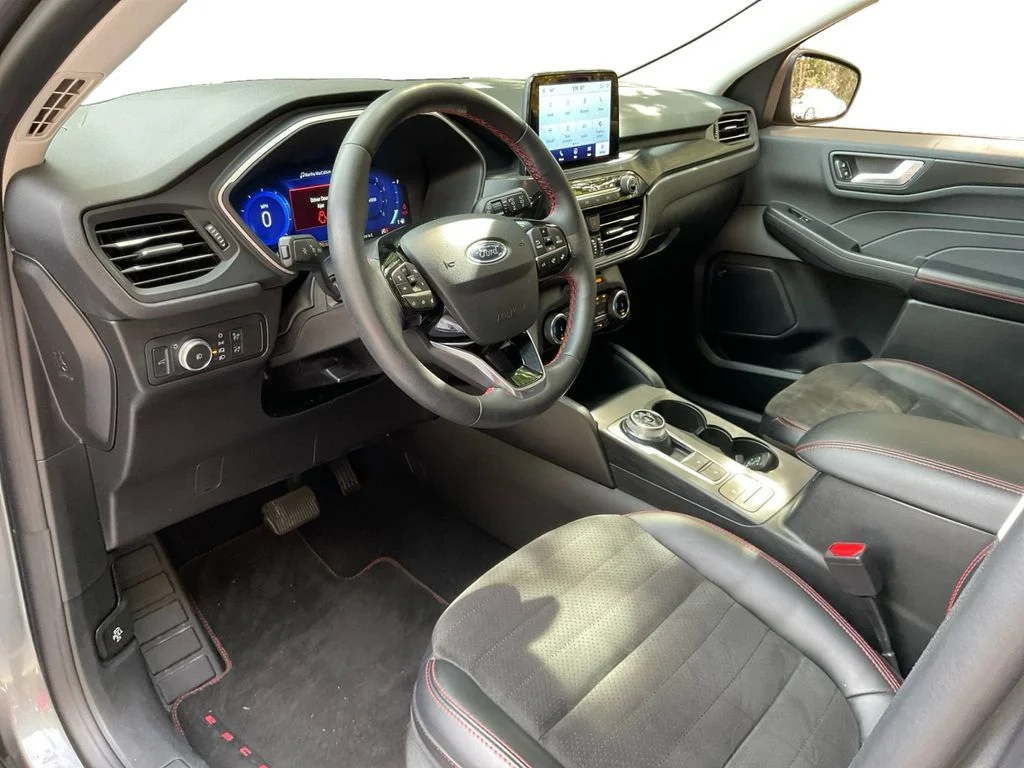 Used 2022 Gray Ford SEL image 18