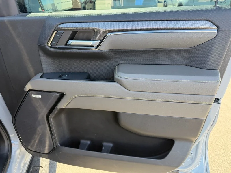 Used 2024 Slate Gray Metallic Chevrolet ZR2 image 20