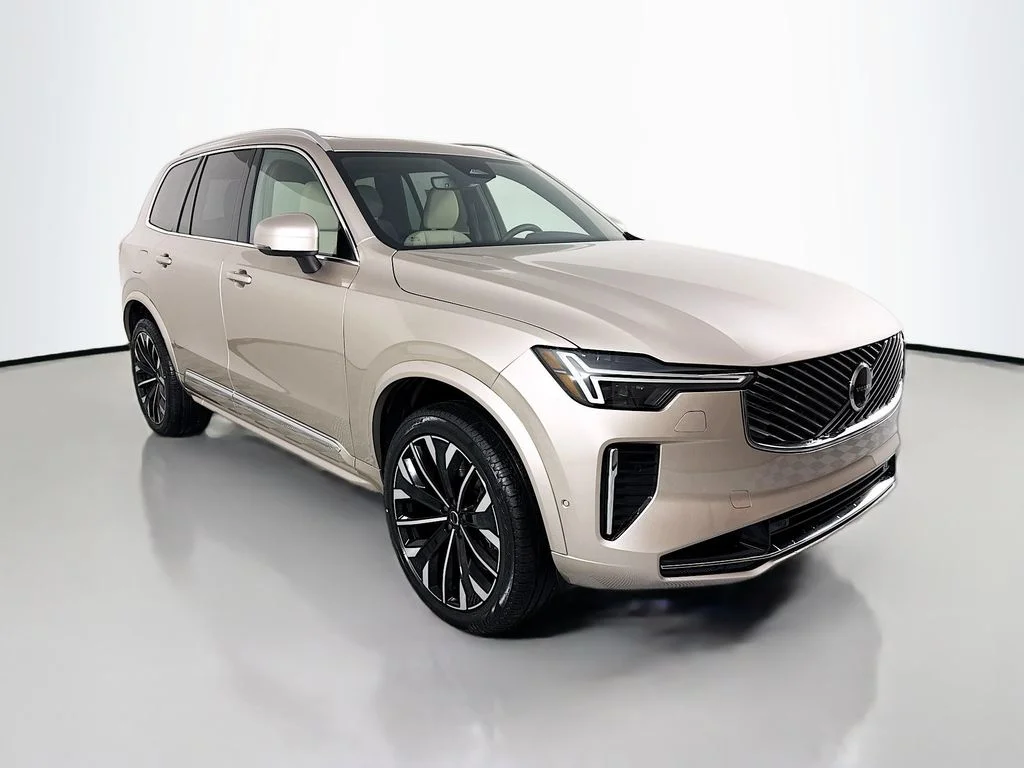 New 2026 Bright Dusk Metallic Volvo T8 Plus image 7
