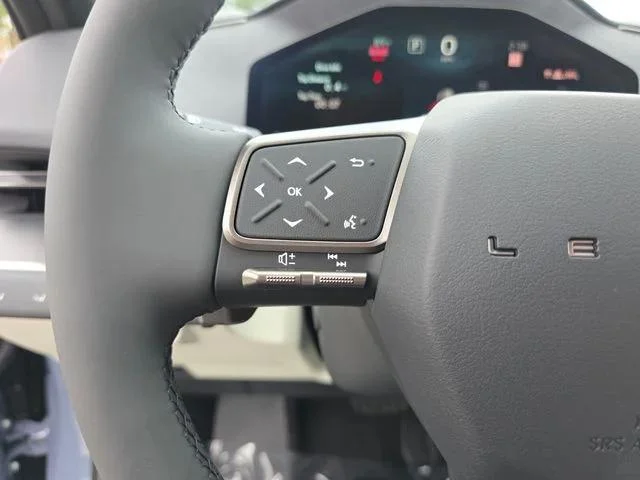New 2026 Wavelength Lexus PREMIUM PLUS image 34
