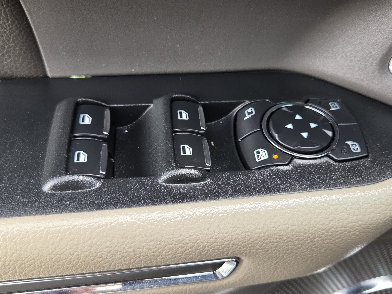 Used 2020 Oxford White Ford XLT image 15