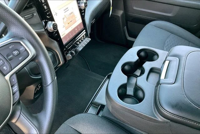 2026 RAM 2500 Tradesman - Photo 8