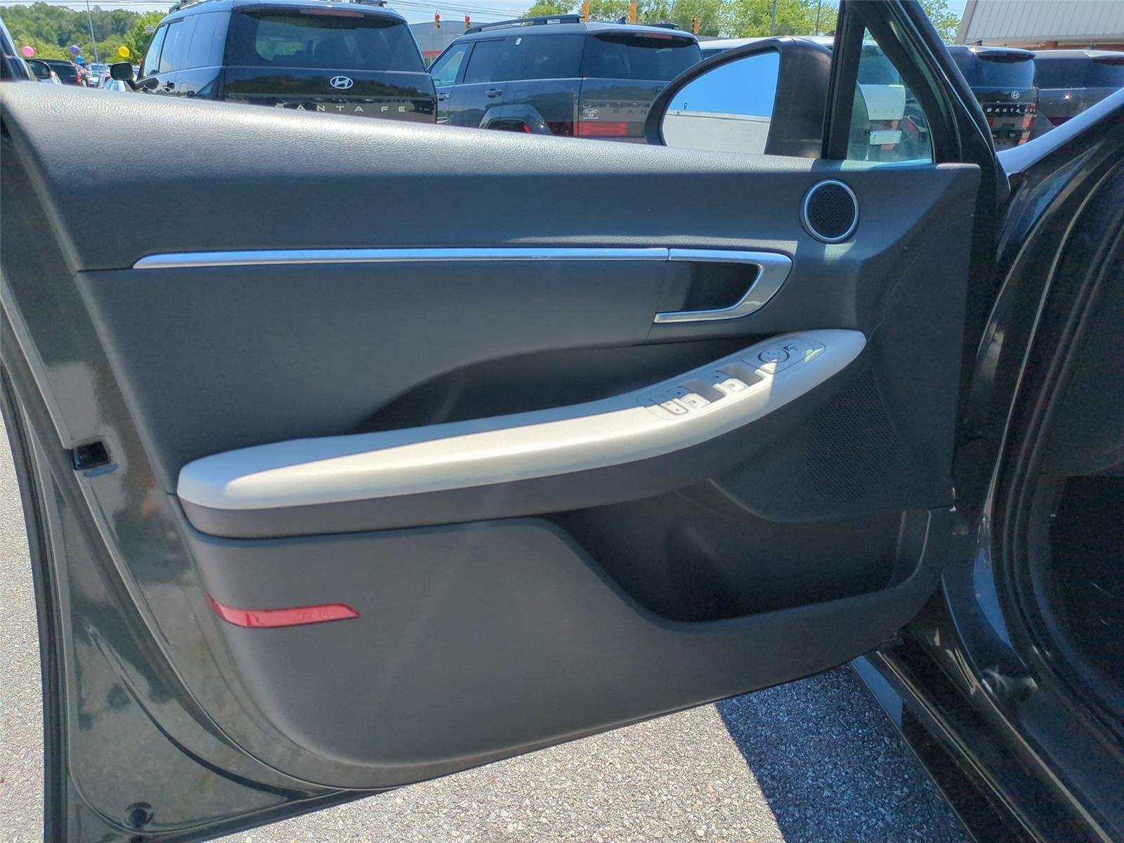 Used 2022 Portofino Gray Hyundai SEL image 15