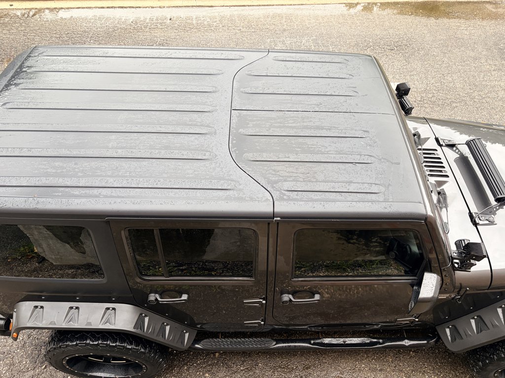 Used 2017 Granite Crystal Metallic Clearcoat Jeep Sport image 9