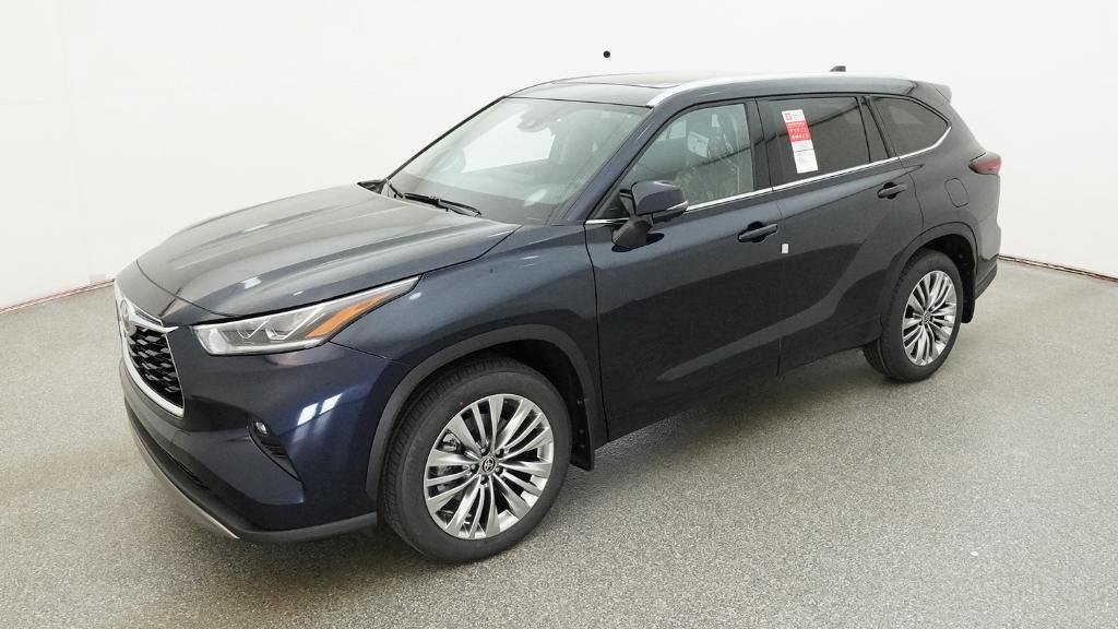 2026 Toyota Highlander Platinum AWD's photo