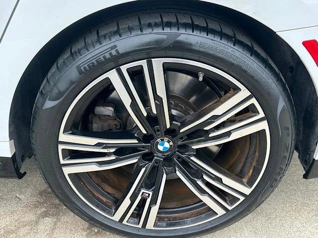 Certified Used 2023 Alpine White BMW 760i xDrive image 32