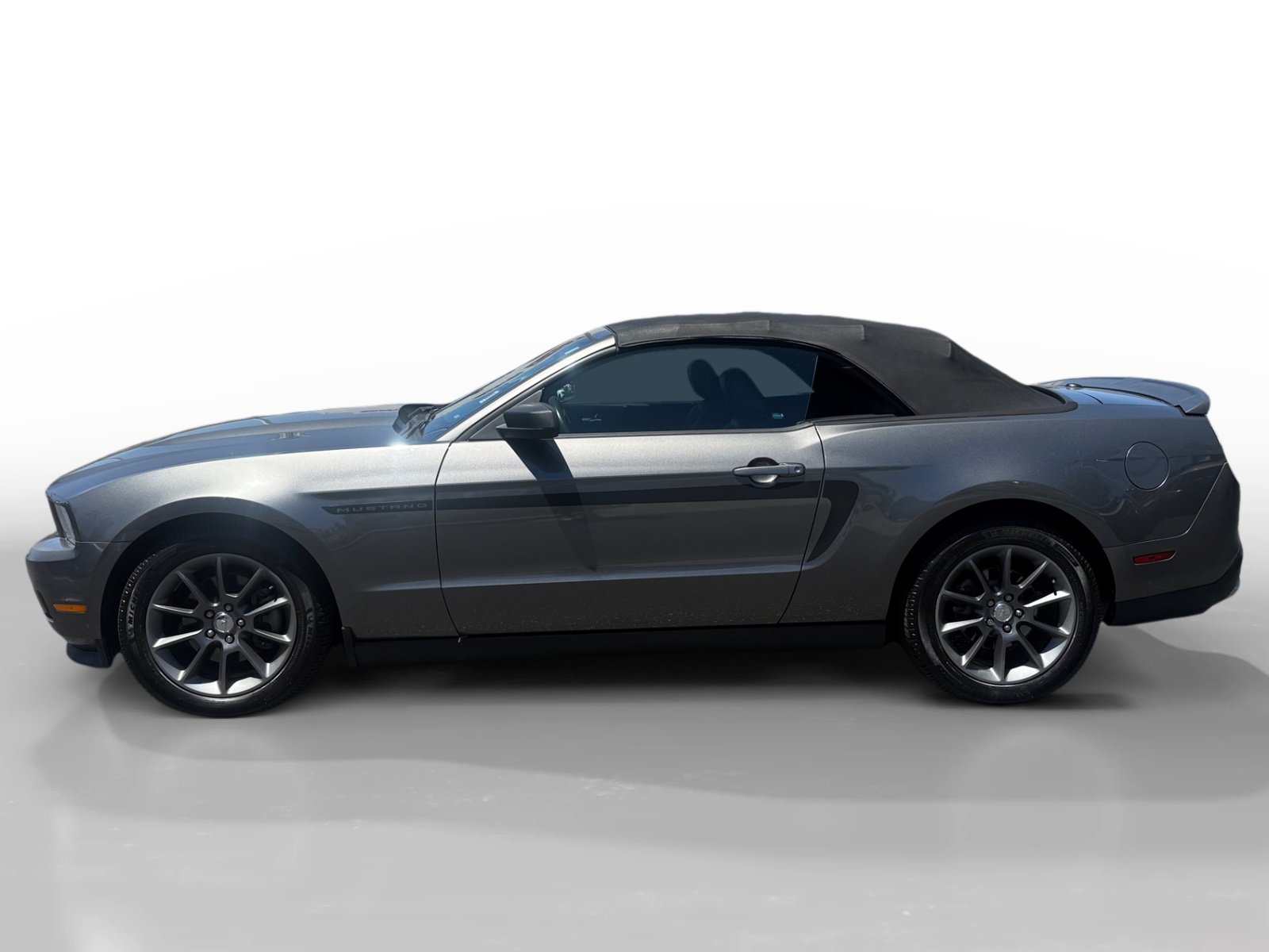 Used 2011 Ford Mustang V6 Premium with VIN 1ZVBP8EM7B5144064 for sale in San Jose, CA