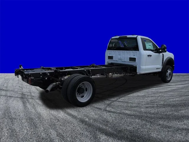 New 2026 Oxford White Ford F-450® XL image 4
