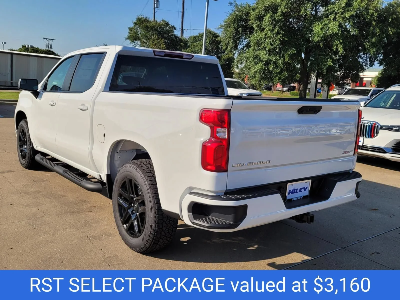 New 2026 Summit White Chevrolet RST image 3