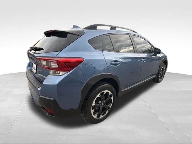 Used 2021 Blue Subaru Premium image 7