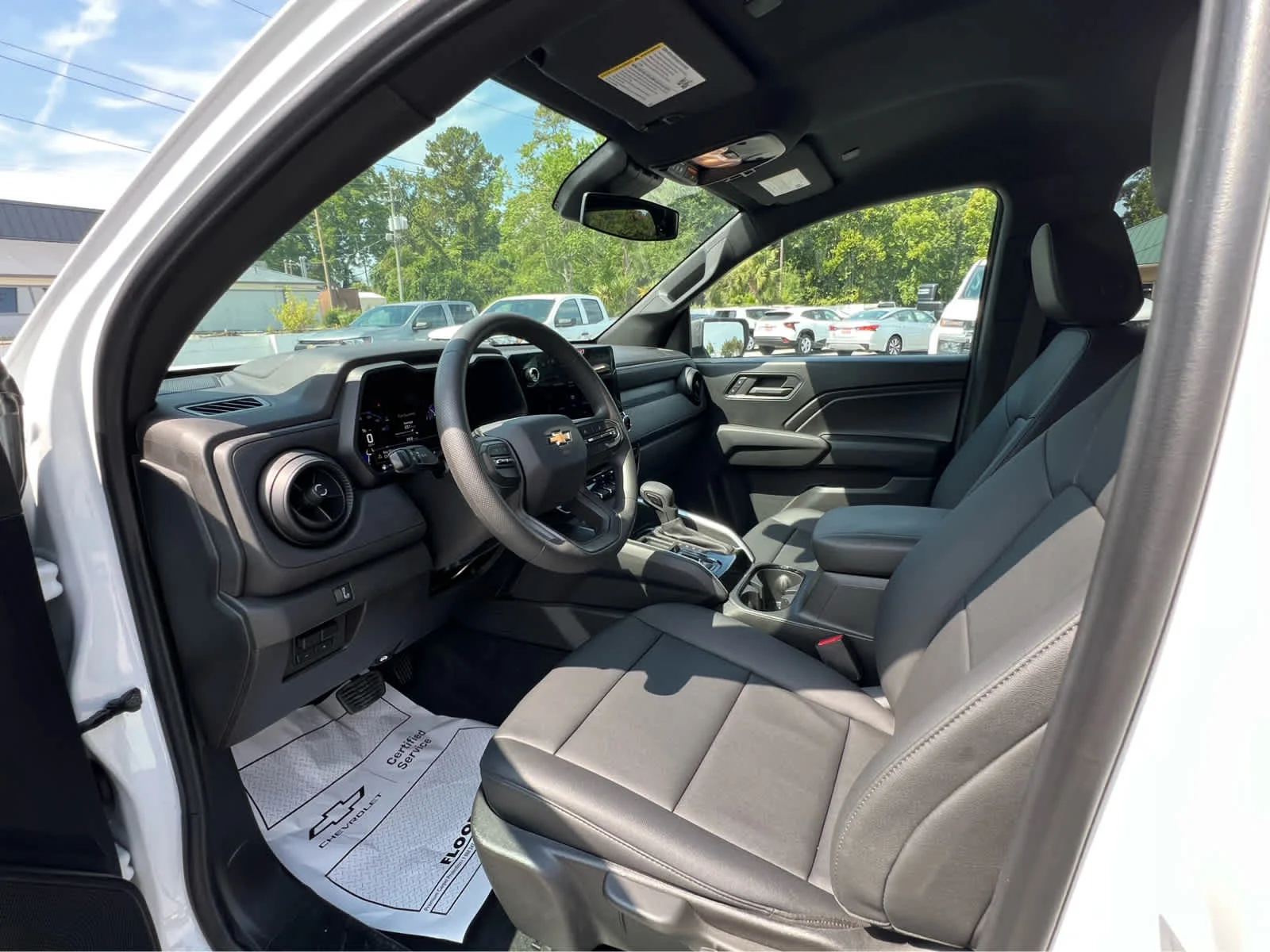 Used 2024 Summit White Chevrolet WT image 8
