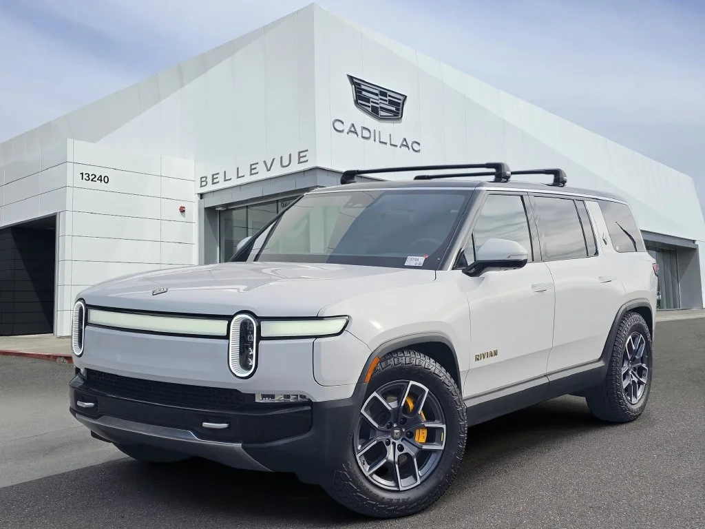 2023 Rivian R1S Adventure
