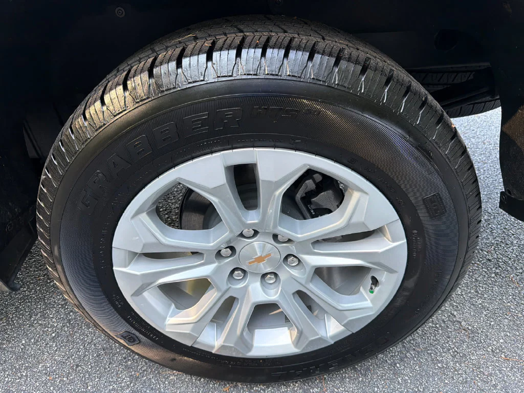 Used 2025 Gray Chevrolet LTZ image 19
