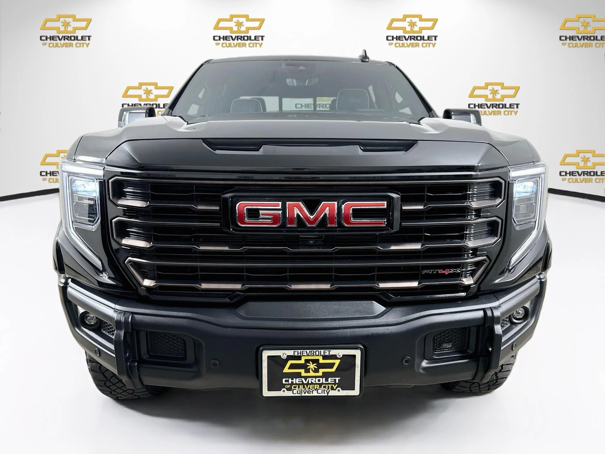 Used 2024 Onyx Black GMC AT4X image 2