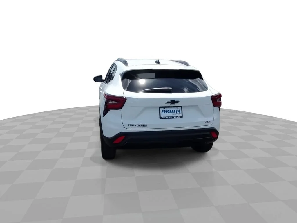 New 2026 Summit White Chevrolet 2RS image 7