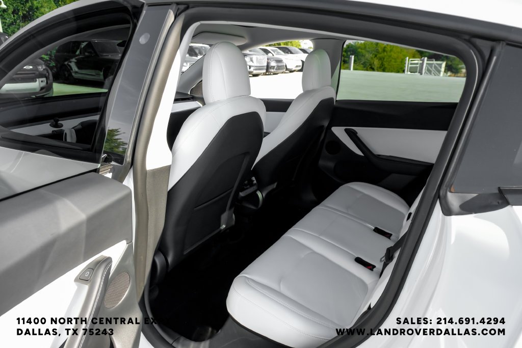 Used 2022 Pearl White Multi-Coat Tesla Performance image 29