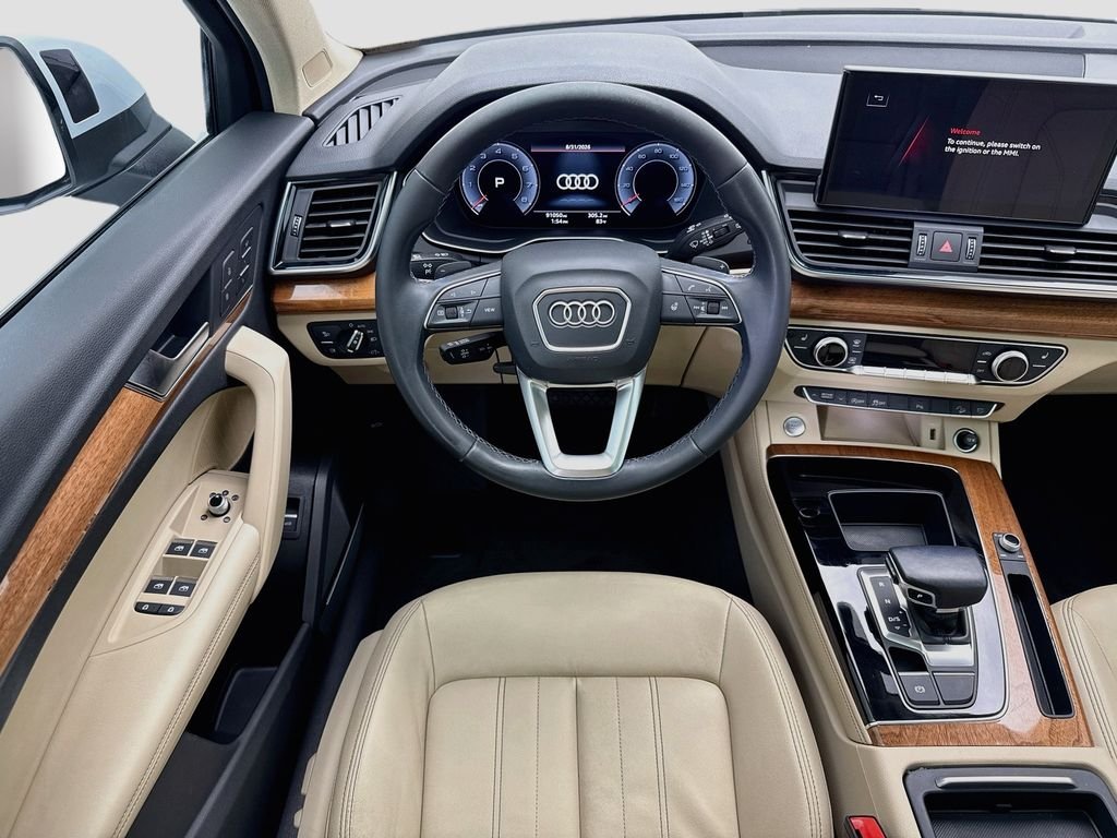 Used 2022 Glacier White Audi 45 S line Premium image 10