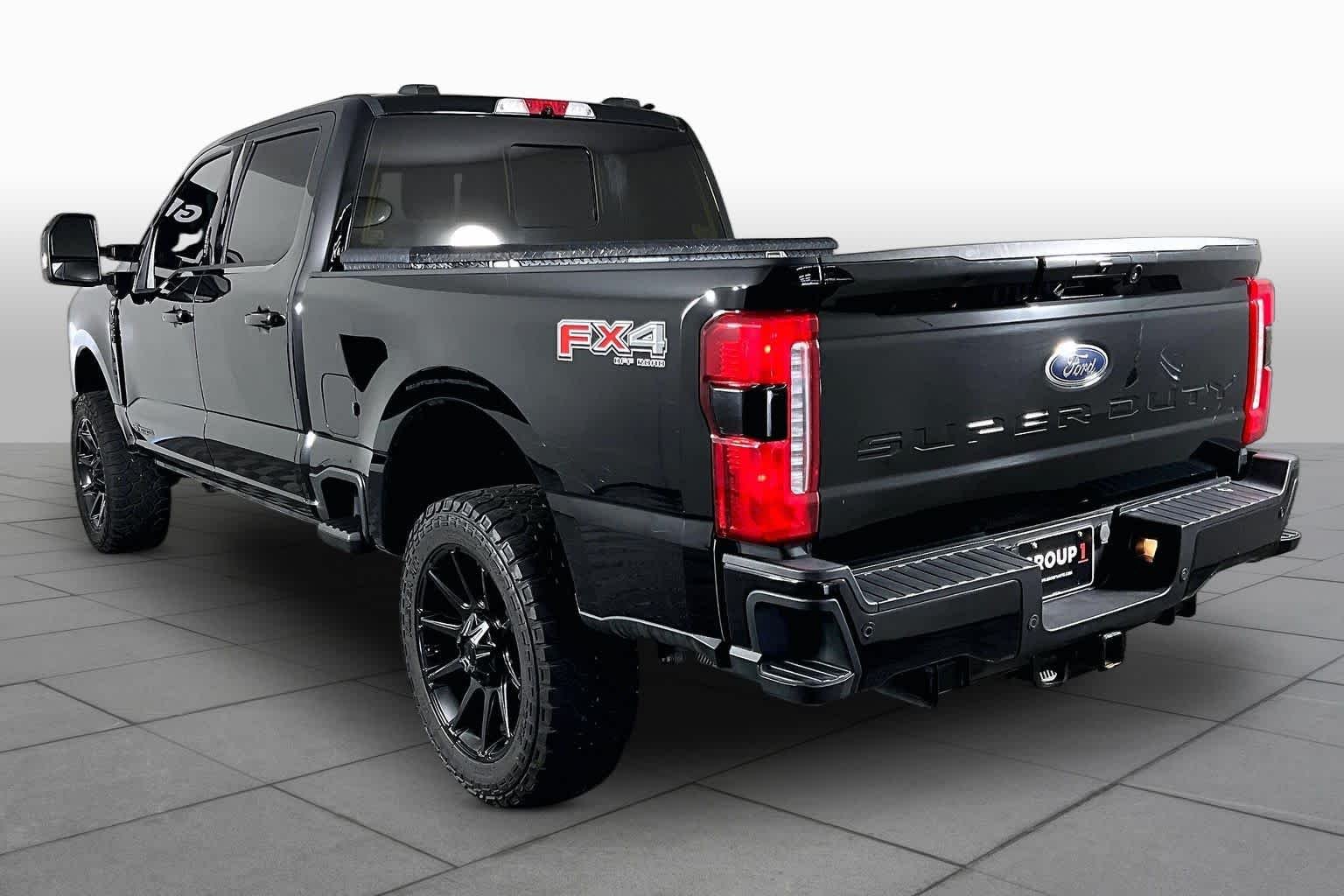 Used 2024 Agate Black Ford LARIAT image 11