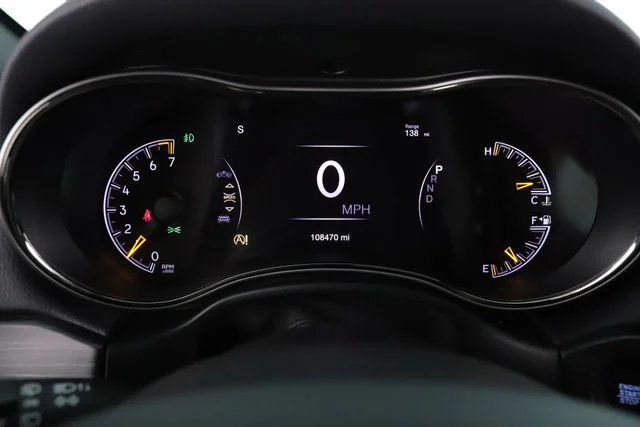 Used 2020 Blue Jeep Limited image 21