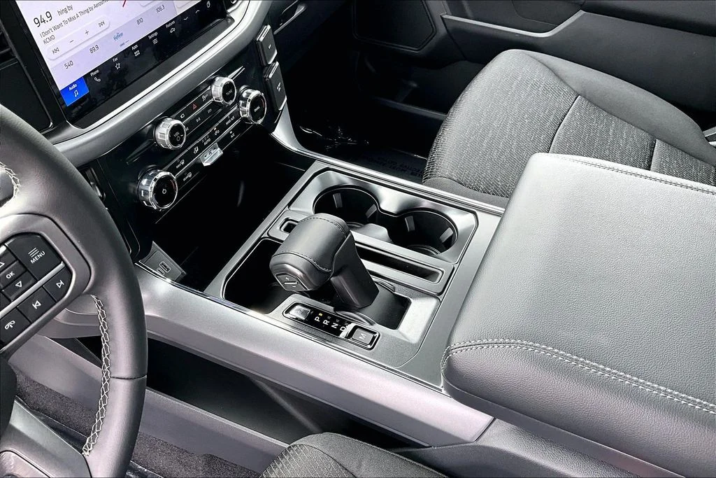New 2026 White Ford XLT image 25