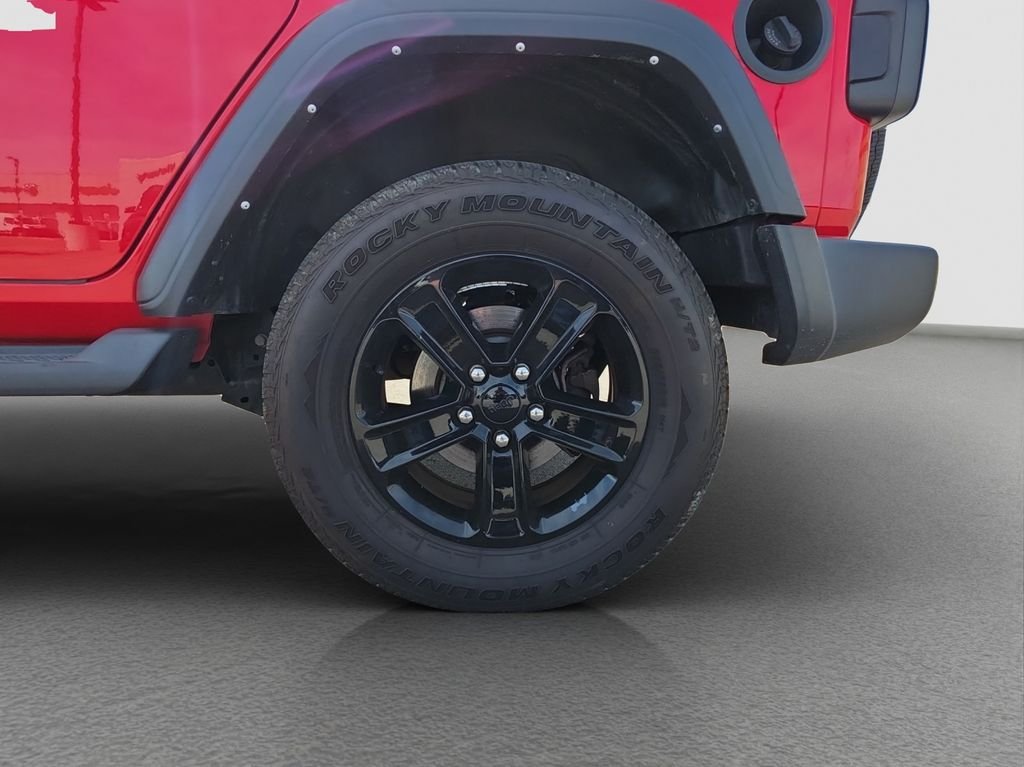 Used 2021 Red Jeep Unlimited Sport Altitude image 23