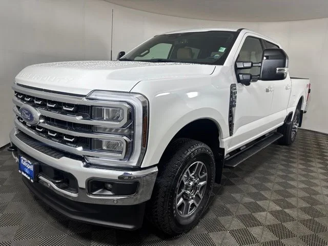 New 2026 Star White Metallic Tri-Coat Ford Lariat image 8