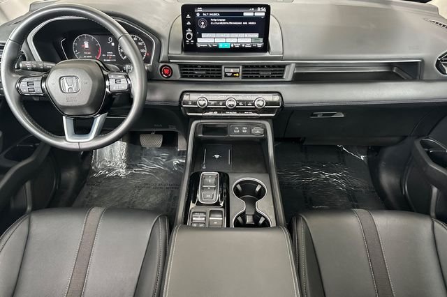Used 2025 Black Honda Touring image 15