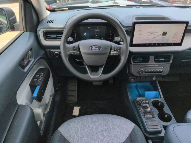 New 2026 Shadow Black Ford XLT image 16