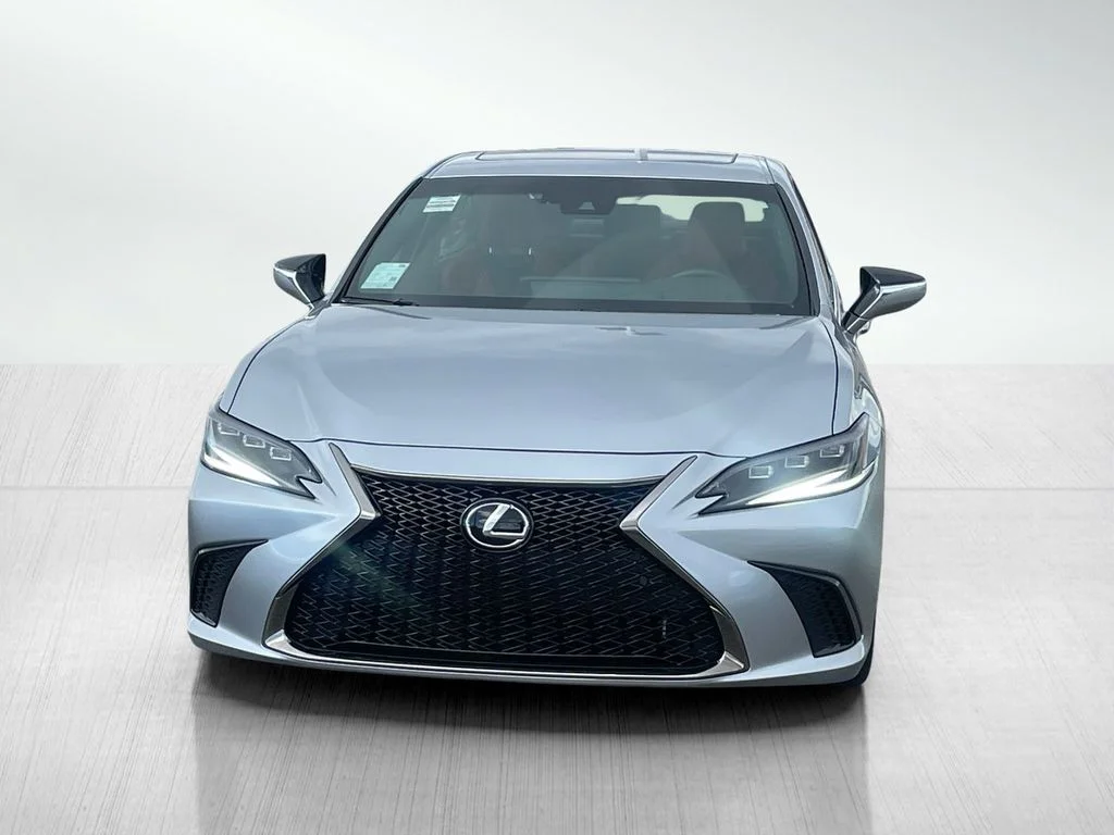 Used 2022 Iridium Lexus F Sport Handling image 8