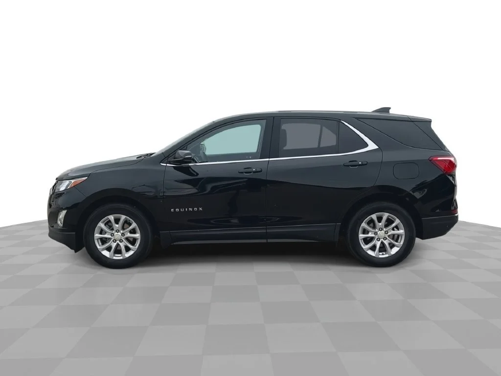 Used 2019 MOSAIC BLACK METALLIC Chevrolet LT image 5
