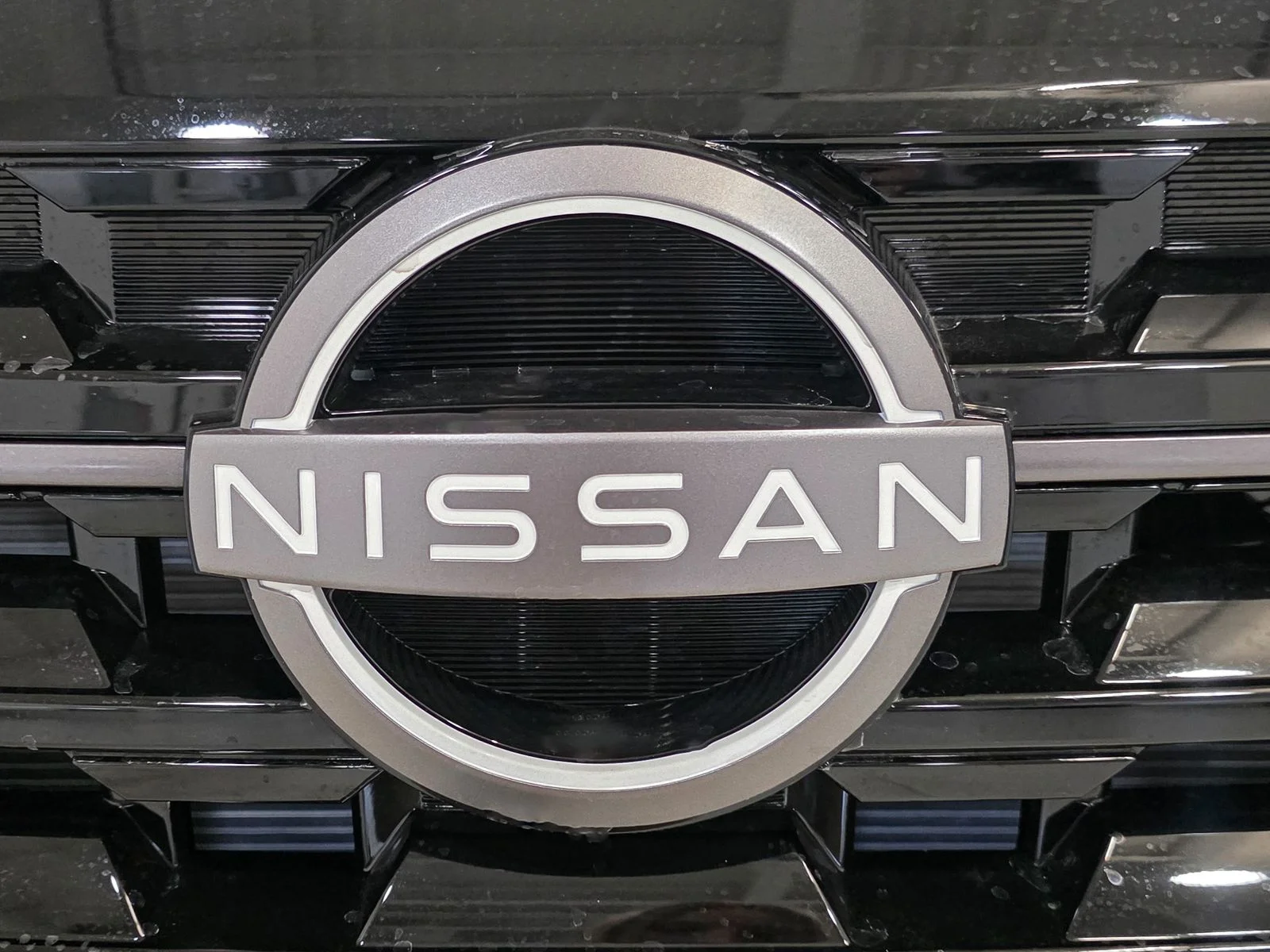 New 2026 Gun Metallic Nissan SL image 13