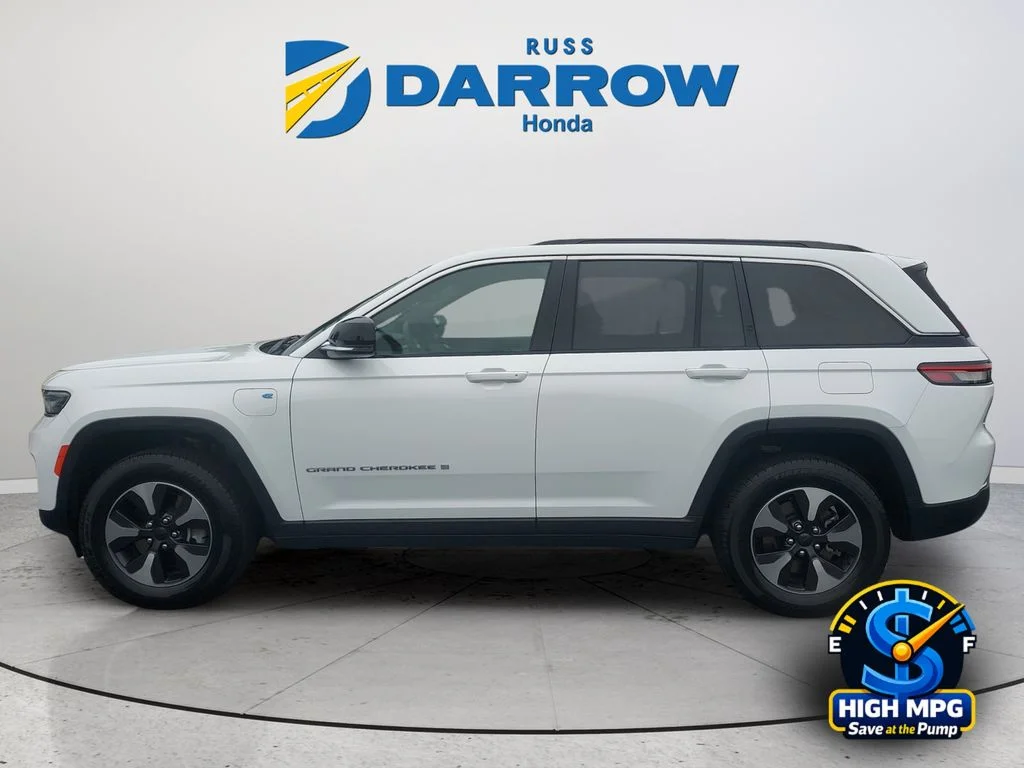 Used 2024 White Jeep 4xe image 2