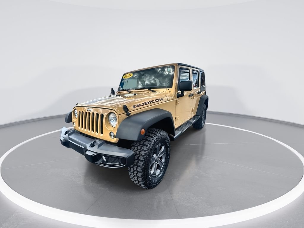Used 2014 Beige Jeep Unlimited Rubicon image 4