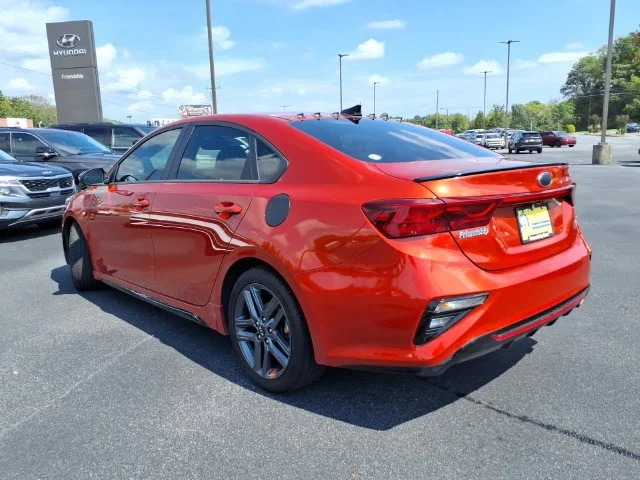 Used 2021 Red Kia GT-Line image 8