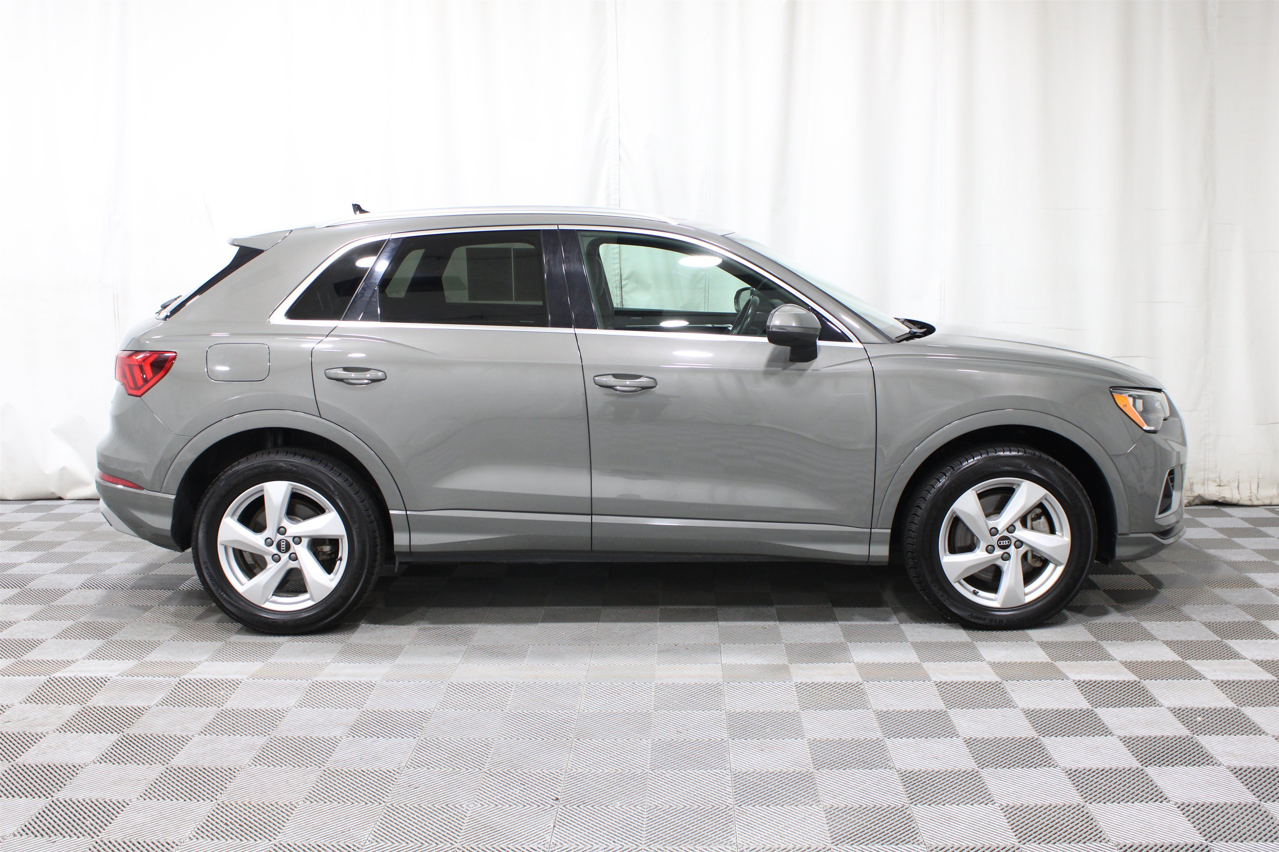 Used 2021 Gray Audi Premium All-Wheel Drive image 28