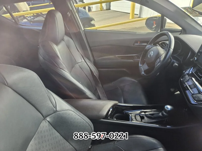 Used 2019 Magnetic Gray Metallic TOYOTA LIMITED image 10