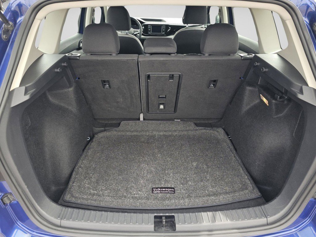 Used 2023 Blue Metallic Volkswagen 1.5T S image 24