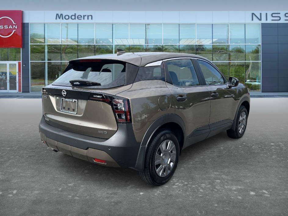 Certified Used 2025 Canyon Bronze Metallic Nissan S image 5