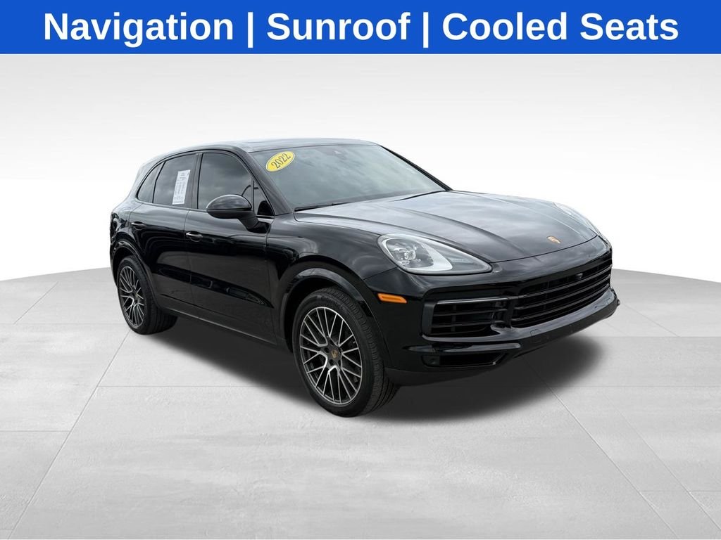 2022 Porsche Cayenne S's photo