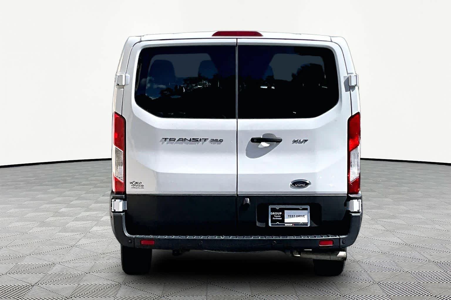 Pre-Owned 2023 Ford Transit Passenger Wagon XLT