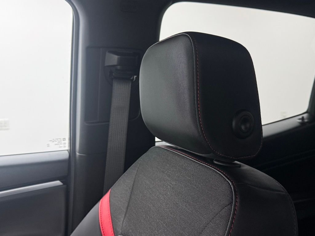 Used 2025 Summit White Chevrolet Z71 image 44