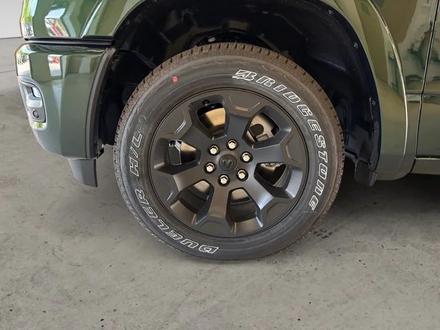 New 2026 Serrano Green Ram BIG HORN CREW CAB 4X4 5
