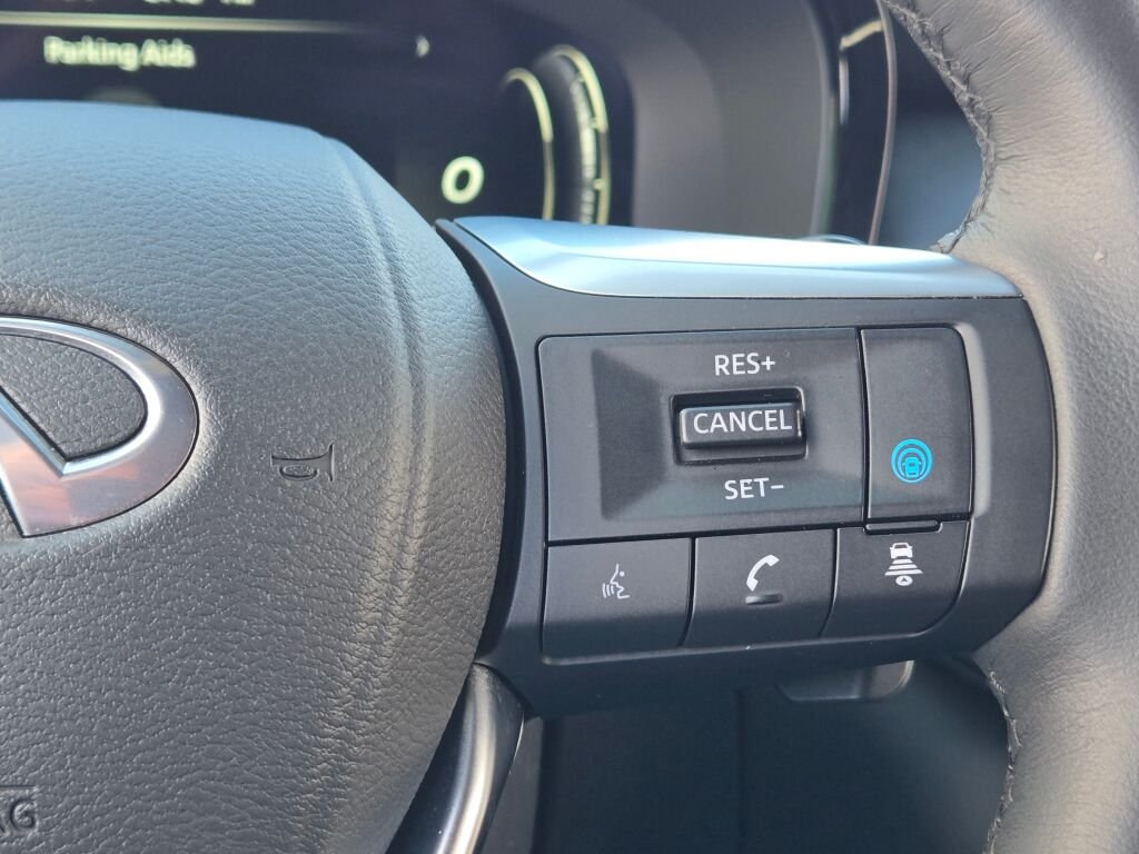 Used 2025 Gray INFINITI LUXE image 37