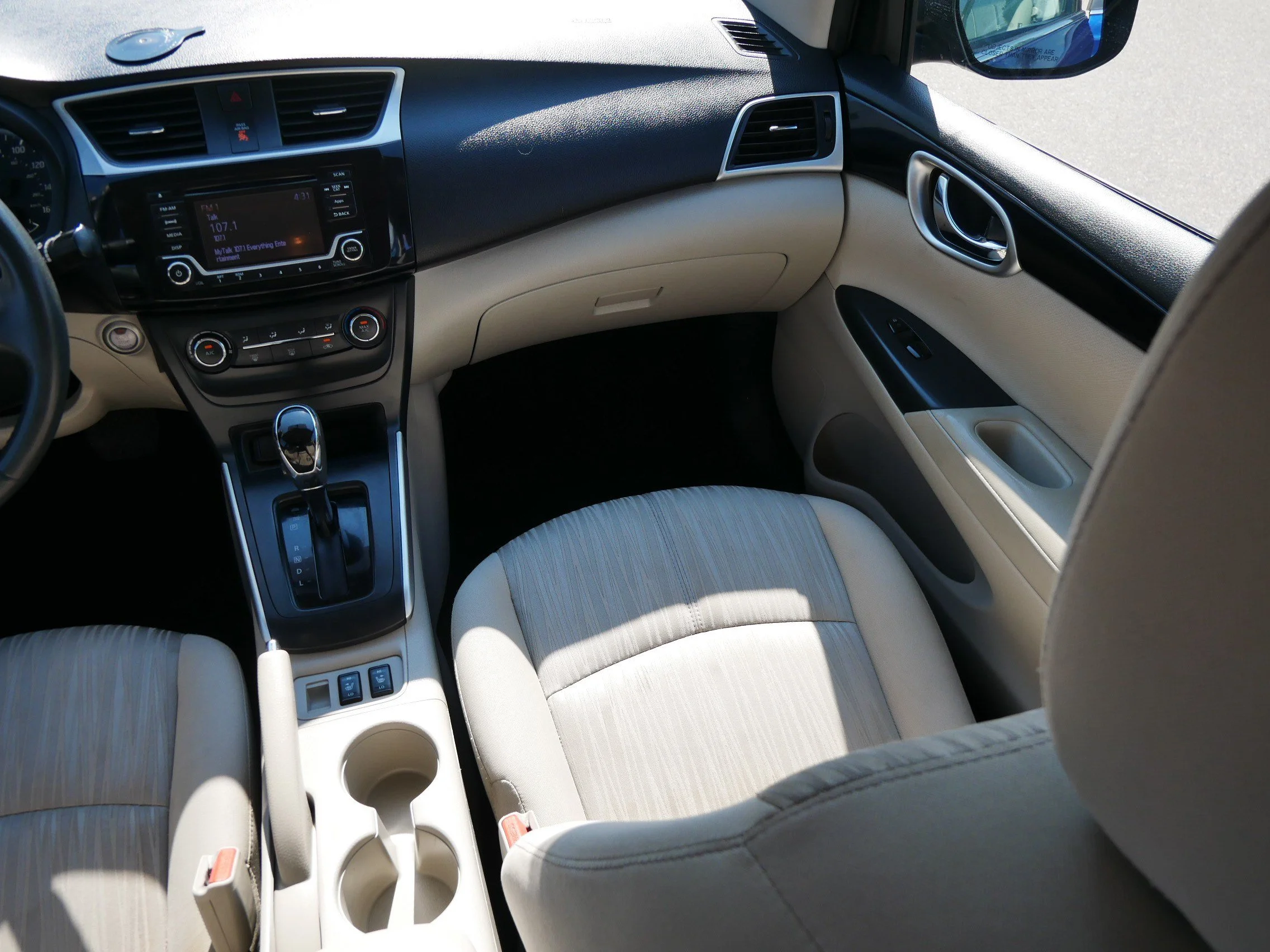 Used 2016 Deep Blue Pearl Nissan SV image 11