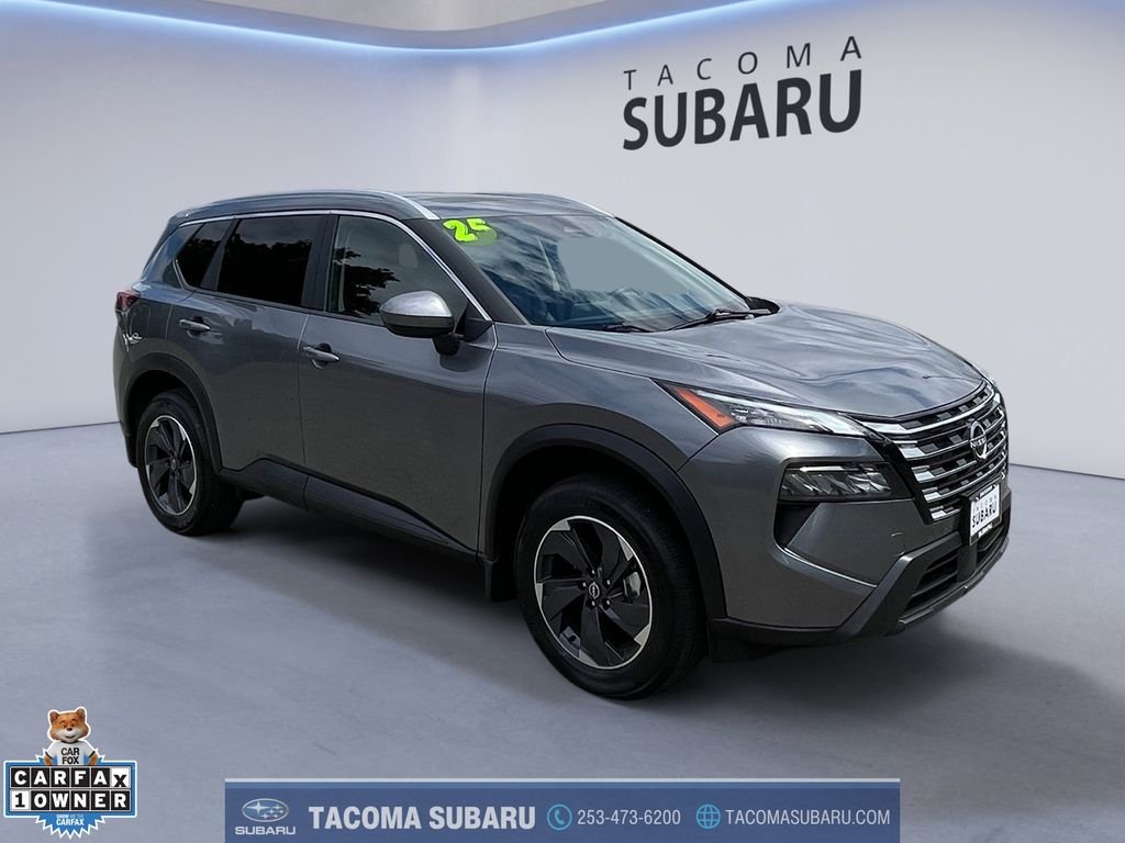 Used 2025 Gray Nissan SV image 7